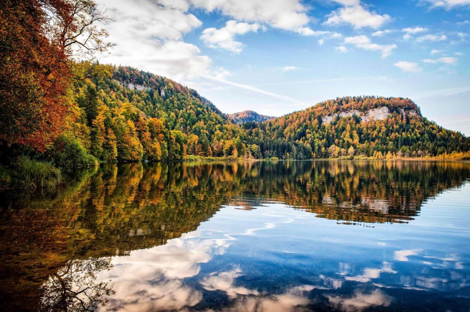 Entre Lacs Et Sapins Dortan Exterior foto